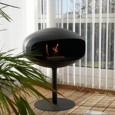 Cocoon Pedestal in black with black base Cocoon Pedestal in black with black base