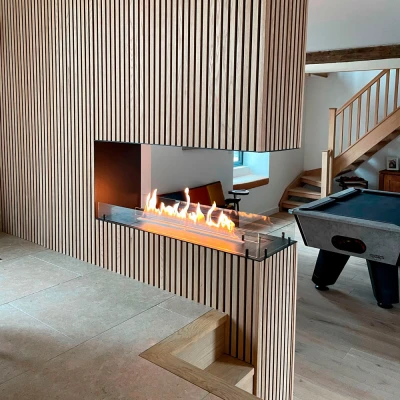 Foco Room Divider 1200 - 3-sided bio fireplace | Bioethanol-Fireplace Foco Room Divider 1200 bioethanol fireplace with a three-sided flame view.